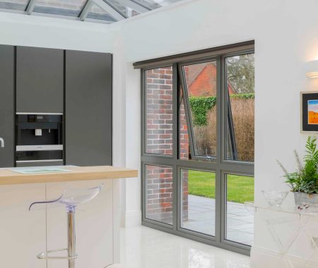 Single Glazed Window and Double Glazed Window